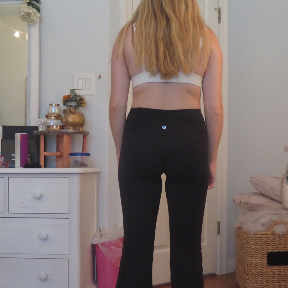 Lululemon yoga pants